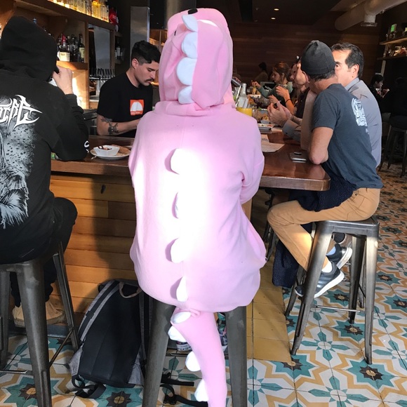 Meet your Posher, Natalie - Picture 16 of 16